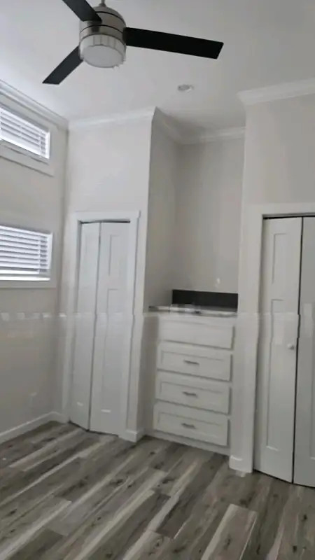 CHAMPION MODEL 522A , 528 , Tiny Home , A/C, TOWABLE, LARGE INVENTORY, 4 AXLES, - Image 4