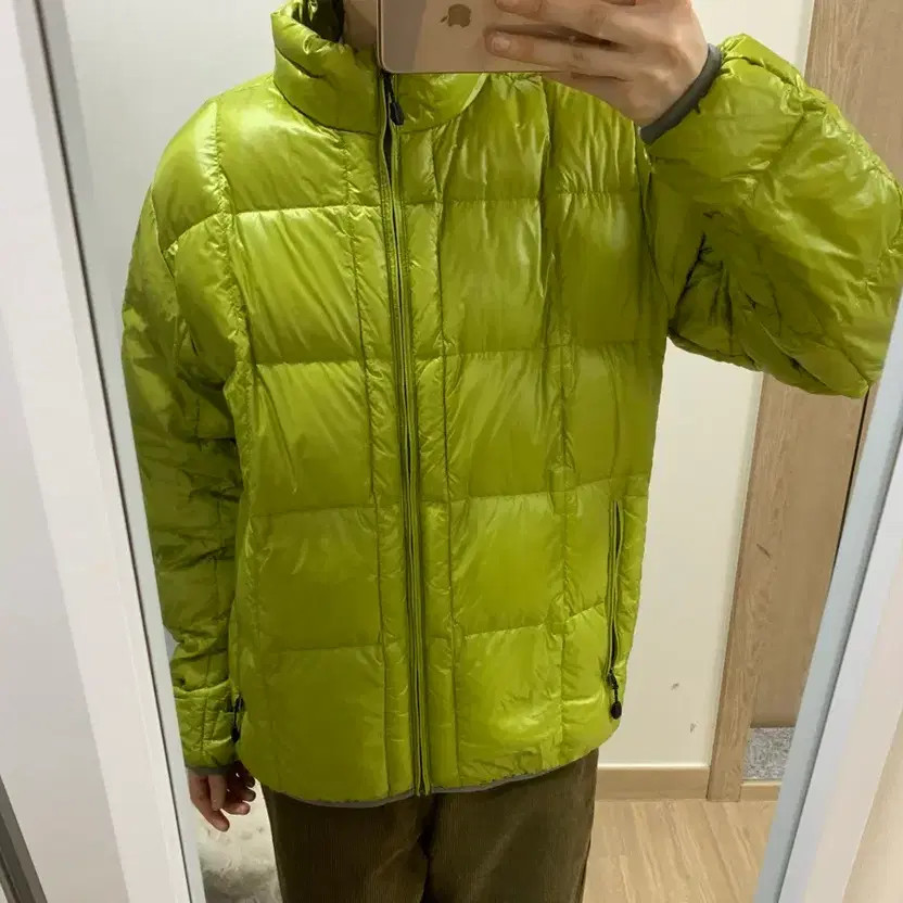 ThisisNeverThat Light Padded Puffer Jacket Lime S… - image 3