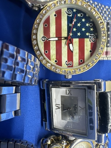 Watch Lot 12 VTG Watches Infinity, QCollection, Milan, Timex, Citizen, Gruen, + - Picture 3 of 16