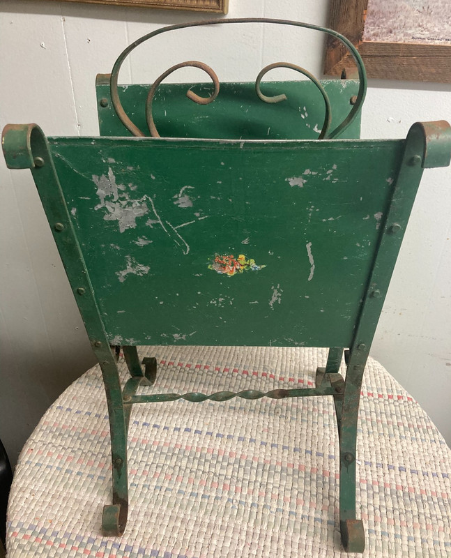 Antique Heavy Duty Green Retro Wrought Iron Metal Magazine Rack Holder