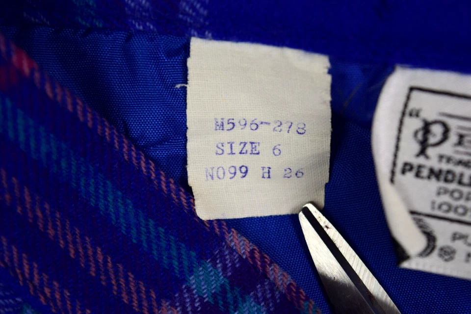 Falda Pendleton Vintage Talla XS/S 60s 70s Azul Púrpura Falda de Lana a Cuadros Foto 4 de 4