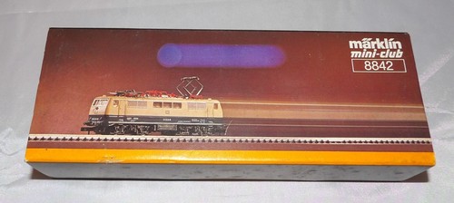 8842 LOCOMOTIVE ÉLECTRIQUE Br 111 043-6 Märklin Mini Club Voie Z EUR 87