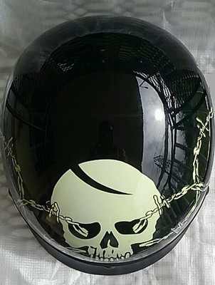 black and yellow motorcycle helmet The Predator Motorcycle Helmet Yellow Line Graphic (DOT and ECE Approved)