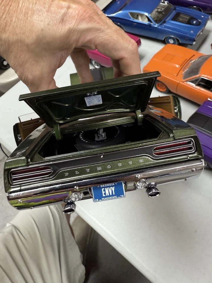 GMP 1970 PLYMOUTH GTX HEMI 1:18 #987/1408 - Suelto SIN CAJA - ¡Falta antena! Foto 3 de 4