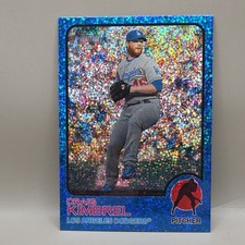 2022 Topps Heritage High Number Craig Kimbrel Chrome Blue Sparkle Parallel Cubs