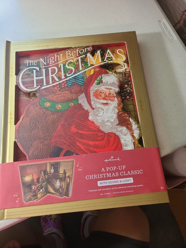 The Night Before Christmas Pop-Up Book With Light and Sound