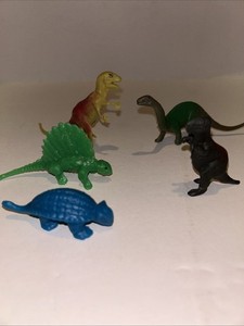 lot of 5 vintage toy dinosaurs plastic Green Blue multi color 2"