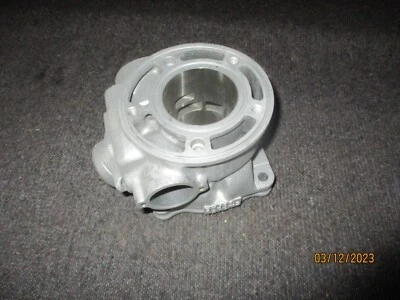 cylindre d'origine , revasil neuf en côte A YAMAHA 125 YZ 1991 réf 3XJ-11311-00 - Photo 1/4