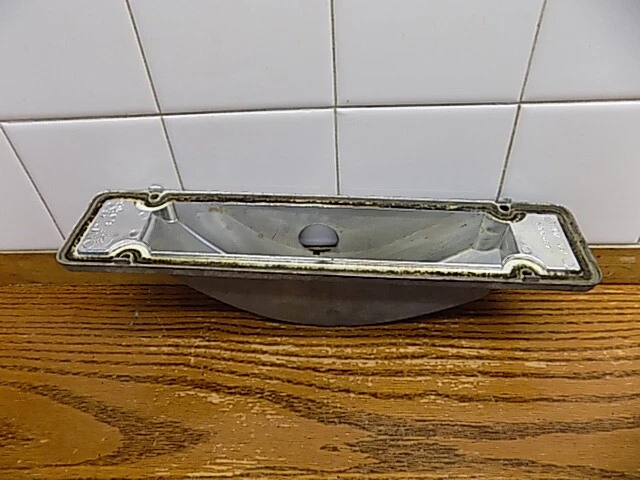 Корпус заднего фонаря 1963-1964 Buick Riviera - Изображение 4 из 4