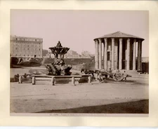 Italie, Roma, Tempio di Vesta  Vintage albumen print.  Tirage albuminé  20x2