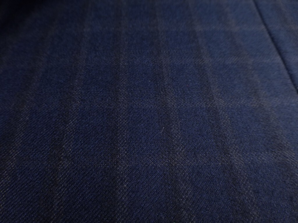 Picture 4 of 7