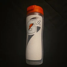 Gatorade Gx Hydration System Non-Slip 30 oz. Squeeze Bottle in White BRAND NEW 