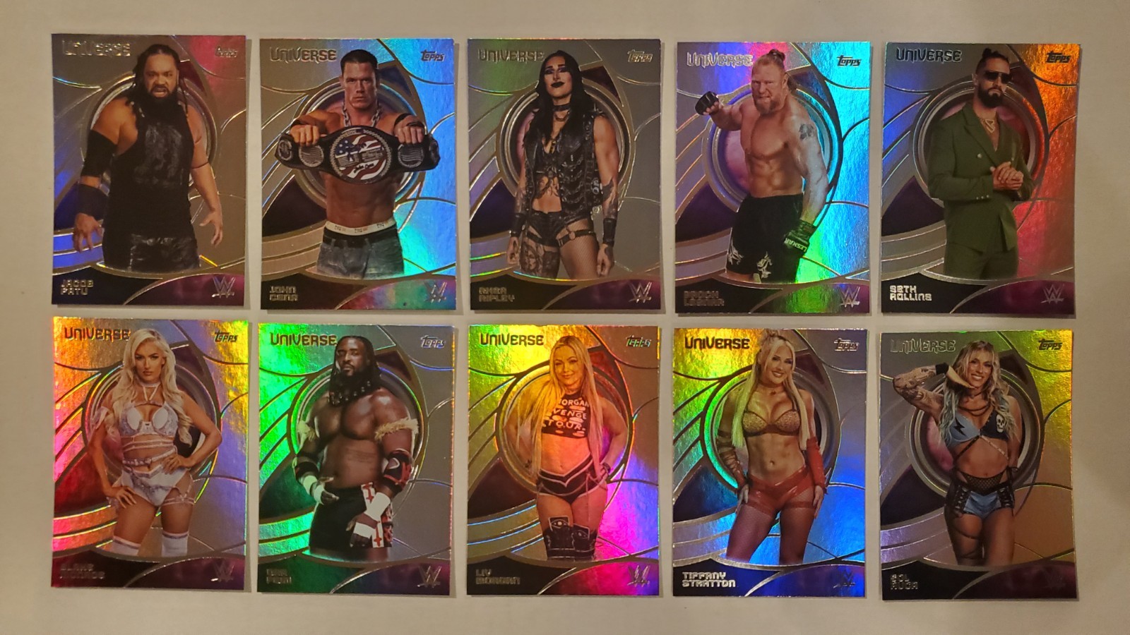 2026 Topps Universe WWE - BASE CARDS - Card #s 1-200 - U Pick