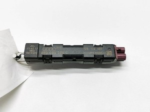 Audi Q5 SQ5 2012 Antennenverstärker Signalverstärker 8R0035225C