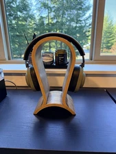 Master & Dynamic MG20 Gaming Witeless Headphones - Black/Green - no Mic boom