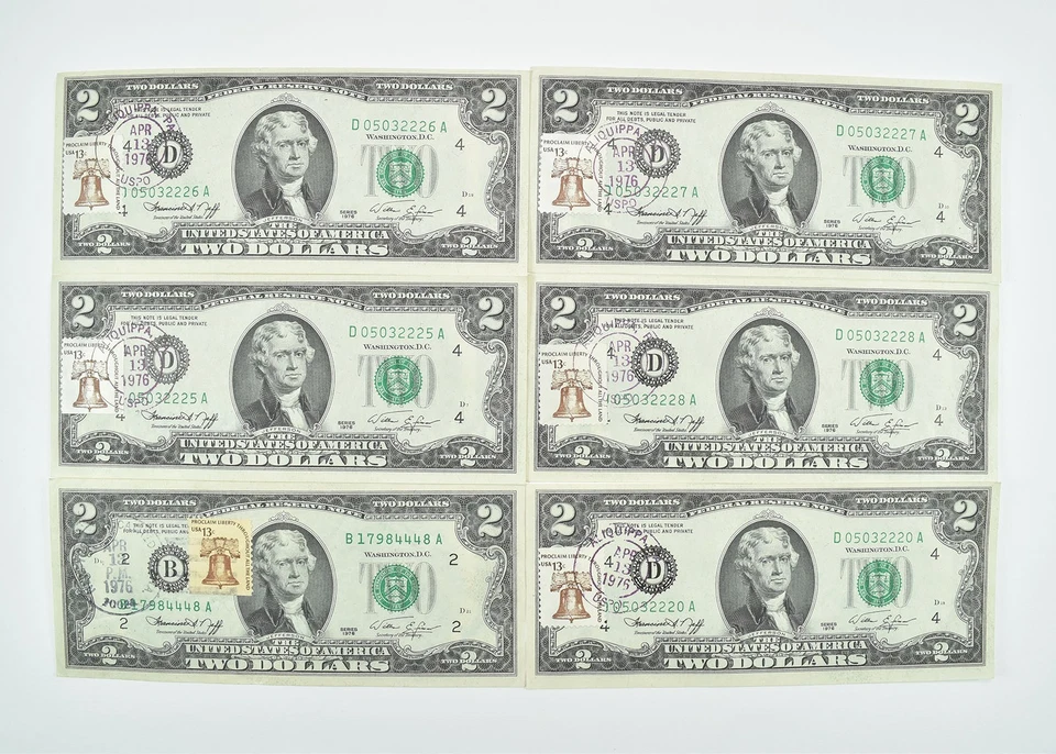 1976 $2 FRN Note First Day of Issue Stamp - Liberty Bell Stamp *3771 - Image 3 of 4