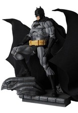 Medicom Batman Hush (Black Version) Mafex 6 inch Action Figure
