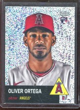 Oliver Ortega 2022 Topps Chrome Platinum Speckle Refractor #90 (111/150)