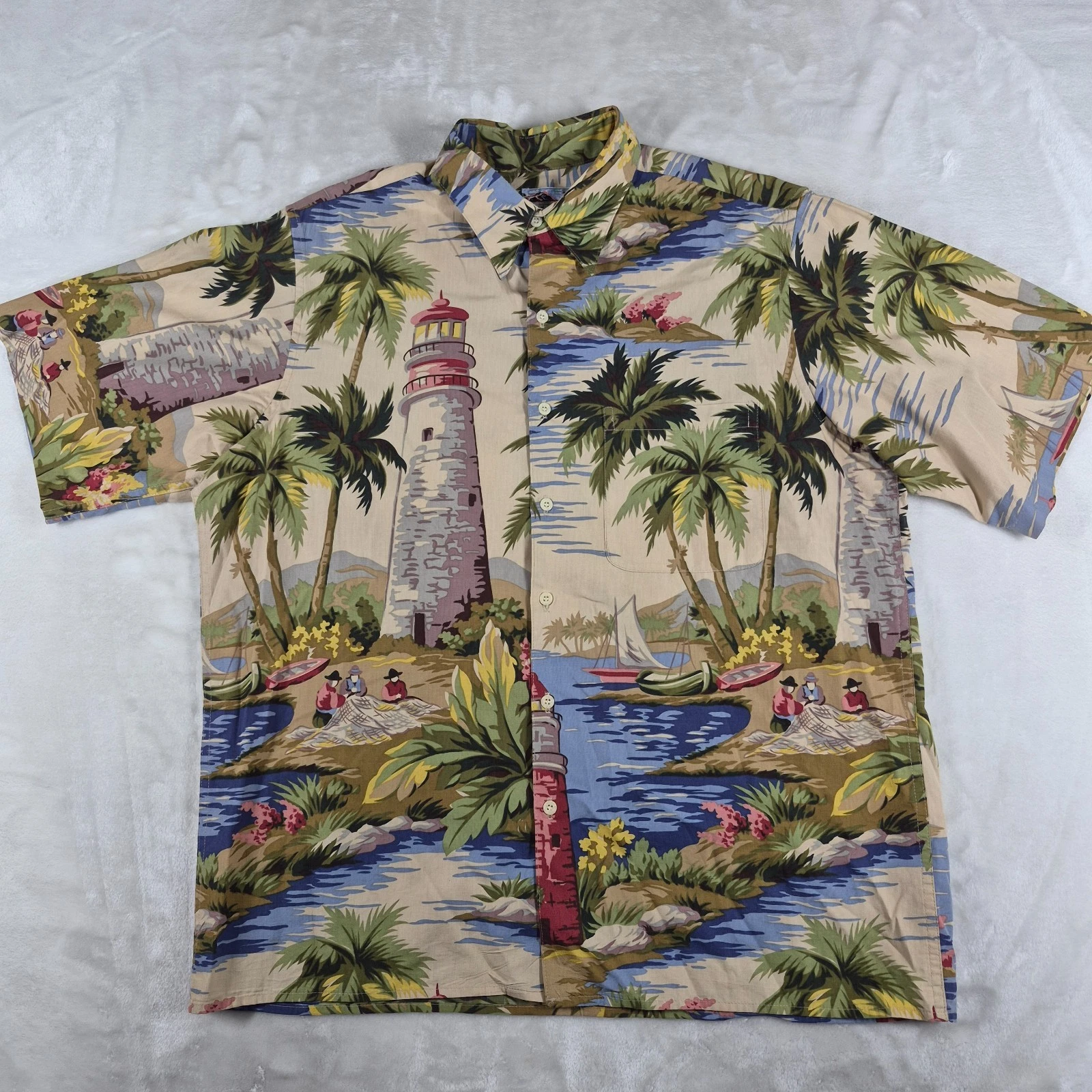 Reyn Spooner Hawaiian Shirt Men's Medium Beige Lighthouse Palm Tree Ocean Aloha