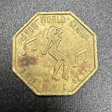 New York City NY Show World Center Peep Show Times Square Token (AT224-143)