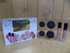 bareMinerals Dipped in Gold 6 pc For Perfect Glow Plus Full Tapered Shadow Brush