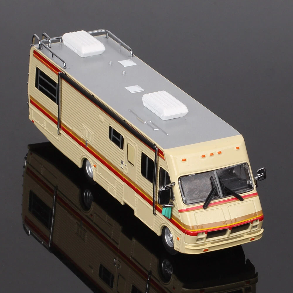 【グリーンライト】1986 Fleetwood Bounder Greenlight 1/64 Scale 1986 Fleetwood Bounder RV Car Model