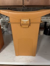 Fenwick Woodstream Sport Seat 9050 W/ 2 Trays Foam Cooler Tackle Box Stool Fish