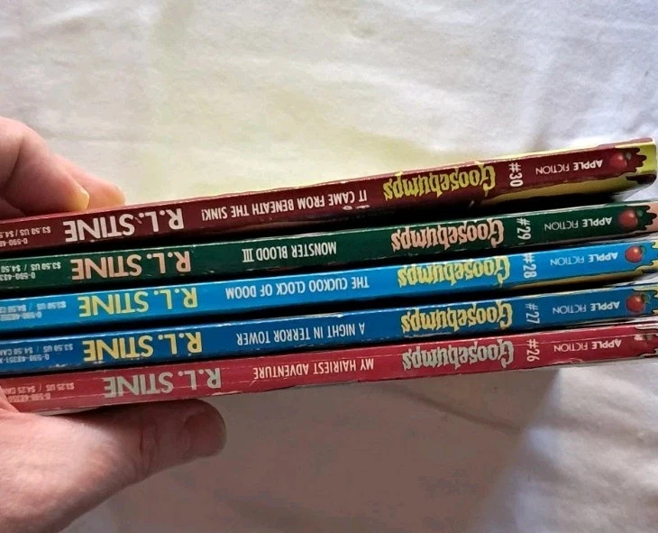 Set Of 5 R.L Stine First Edition Goosebumps Paperback Books #26, 27, 28, 29, 30 - Image 4 of 4
