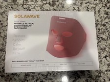 NEW-SOLAWAVE Radiant Renewal Wrinkle Retreat Light Therapy Face Mask. SEALED