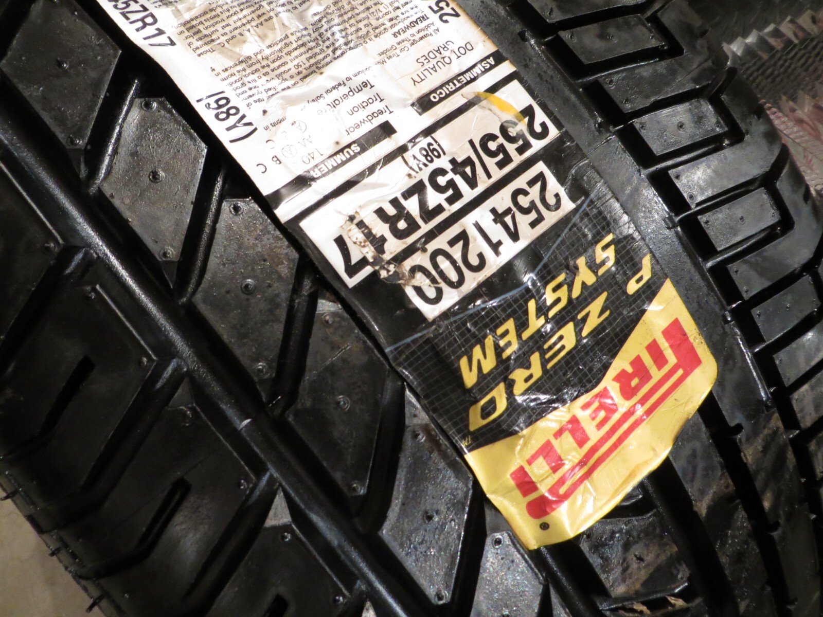NEW 1 ONE PIRELLI PZERO ASIMMETRICO SYSTEM * FERRARI 2541200 255/45ZR17 98 2979
