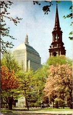 Postcard john Hancock Arlington Street Church Boston MA D132