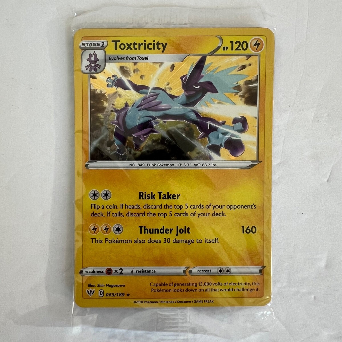 Toxtricity 063/189 Holo Rare Darkness Ablaze 2020 Pokémon Card