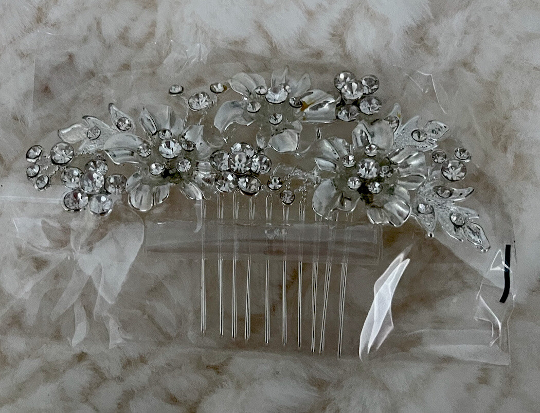 David\'s Bridal Silver Bridal hair piece Hair Accessories From Brides and Hairpins | David main image 3