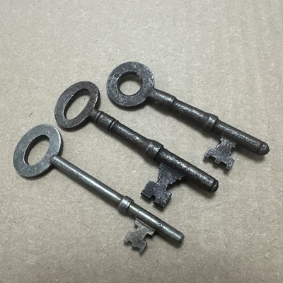 3 hochwertige viktorianische Vintage Eisen Schlüssel 1800er bis 1900er Jahre