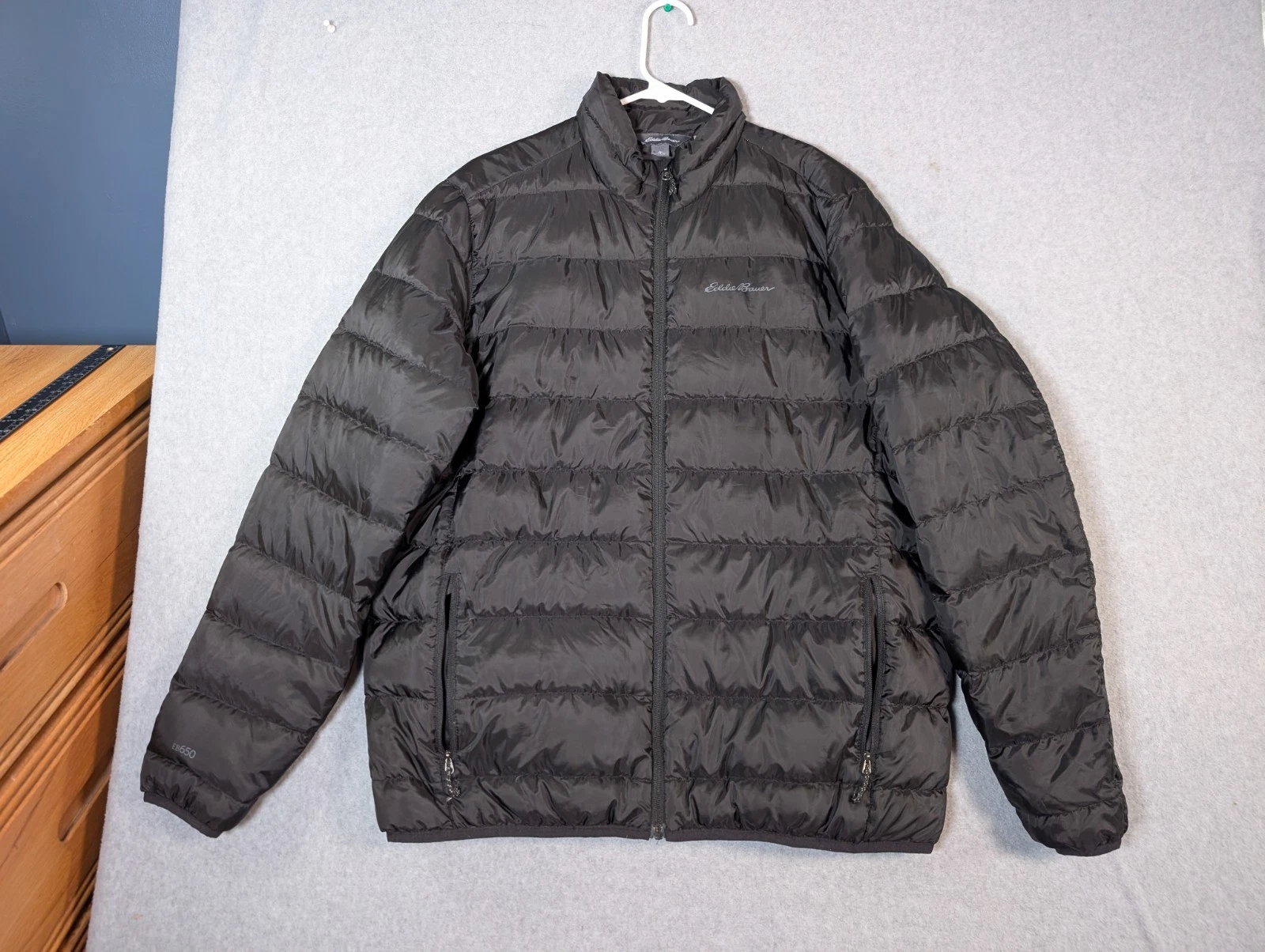 Eddie Bauer Men's Microlight IIl Packable Down Fill Jacket Black Large EMJ0603S