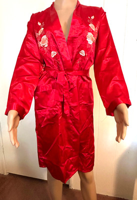 Women Robe Lingerie Sleepwear Red Rose Embroidered Satin Silky M size  NWOT