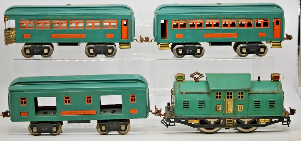 Lionel 352E Set- 10E Locomotive, 332 Baggage, 339 Pullman, 341 Observation - Image 3 of 4