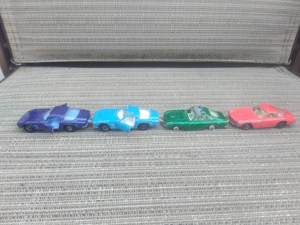 SET 4 Vintage MatchBox Cars. 2 Super fast #14, 2 Ferraris Berlinettas #75 - Image 2 of 4