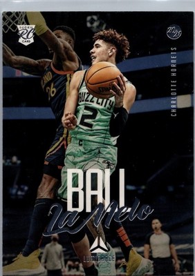 2020-21 Panini Chronicles - Luminance LaMelo Ball #147 Green (RC)