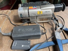 Sony CCD-TRV87 Hi8 Analog Camcorder  Charger - Tested - Records Read 