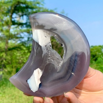 194G Natural Agate Crystal Cave Hand-Carved water moon-Shaped Crystal Gem