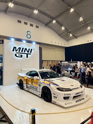 Minigt ミニGT LBWKシルビア　S15 インドネシア　チェイス　訳あり Minigt ミニGT LBWKシルビア S15 インドネシア チェイス 訳あり