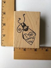 RUBBER SOUL - Solid Monkey Holding Heart Rubber Stamp - 1841-K - NEW