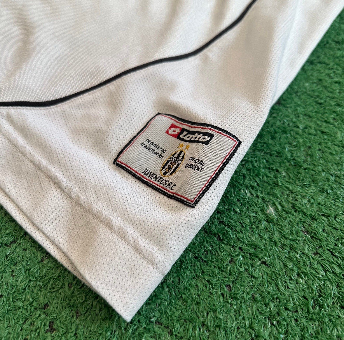 極美品！　02-03 Juventus Del Piero #10 LOTTO 2002-03 Juventus Lotto Del Piero #10 shirt | retroiscooler