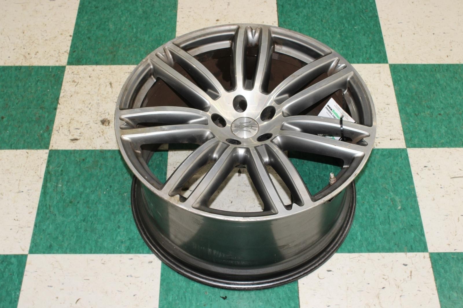 Maserati Ghibli 2014-2019 Rear Wheel Silver
