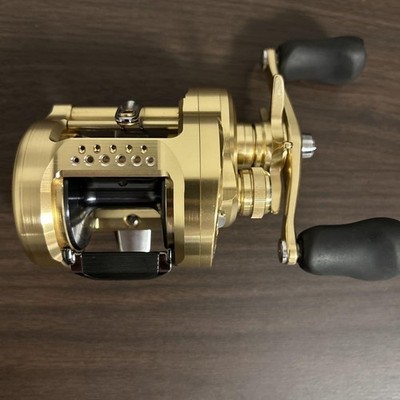Shimano 23 Calcutta Conquest MD 400XG | eBay