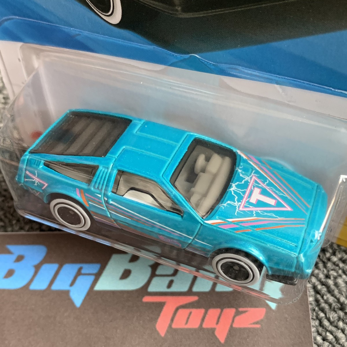 Hot Wheels 2025 Custodia B Mainline – DMC DeLorean Nera #36, Scala 1:64, Edizione Speciale Back To The Future