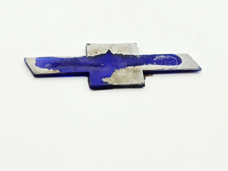 Chevrolet Malibu 2003-2005 insignia delantera símbolo signo logotipo emblema OEM Foto 3 de 3