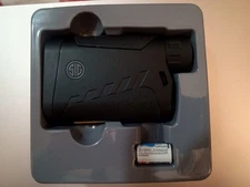 SIG SAUER BUCKMASTERS 1500 6X22MM RED LED LASER RANGEFINDER - Scratch & Dent