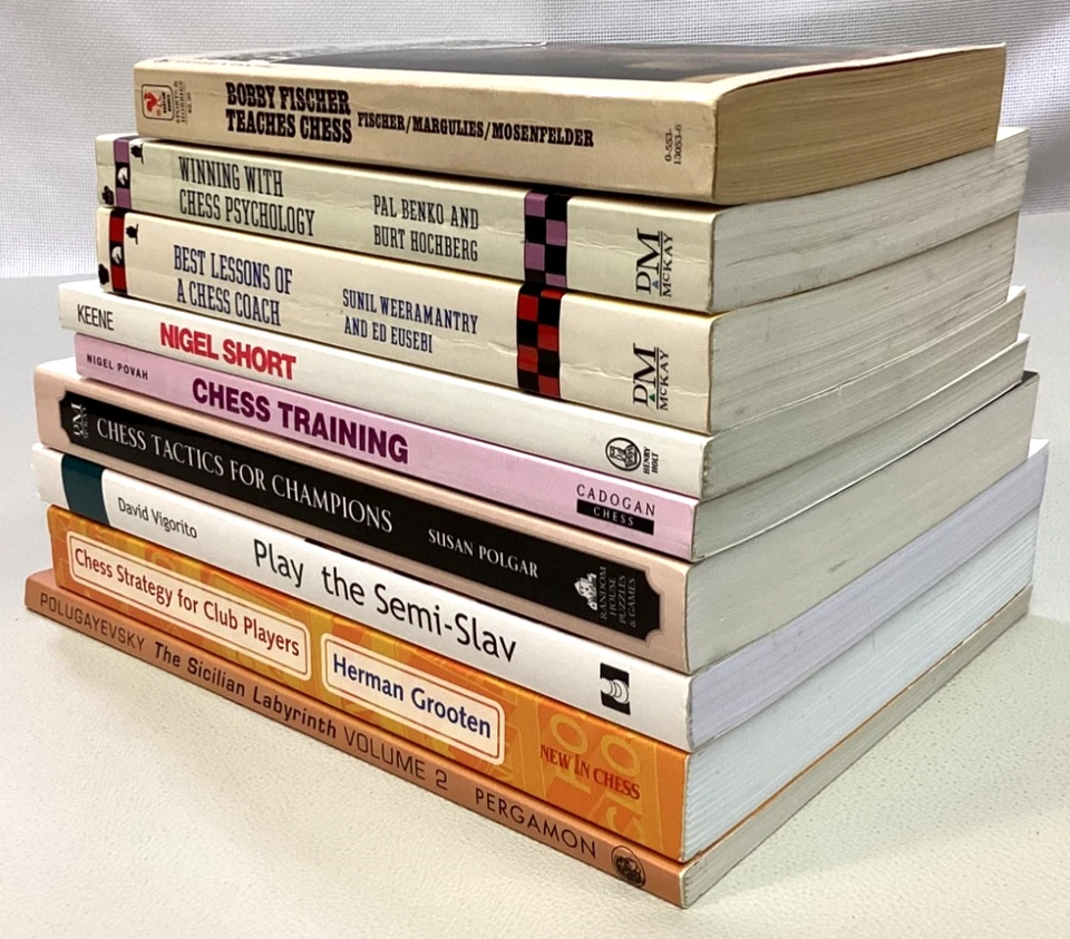 Lot of 9 CHESS BOOKS- VIGORITO, POVAH, POLGAR, GROOTEN, KEENE, FISCHER, BENKO+ - Imagem 4 de 4